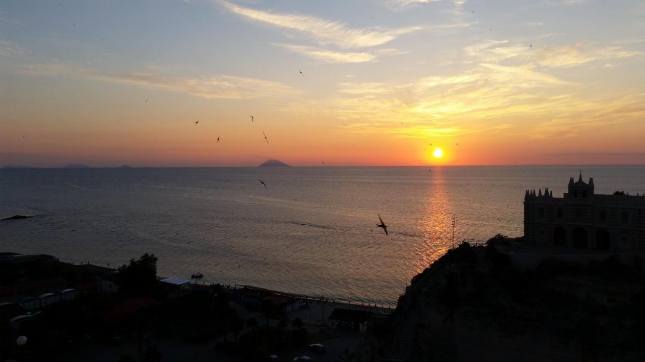 Bluemind Aparthotel Tropea Εξωτερικό φωτογραφία